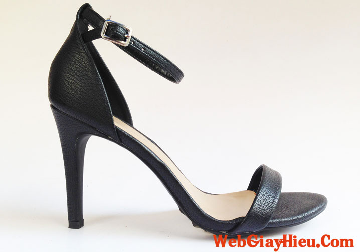 Giày nữ thời trang cao gót màu đen